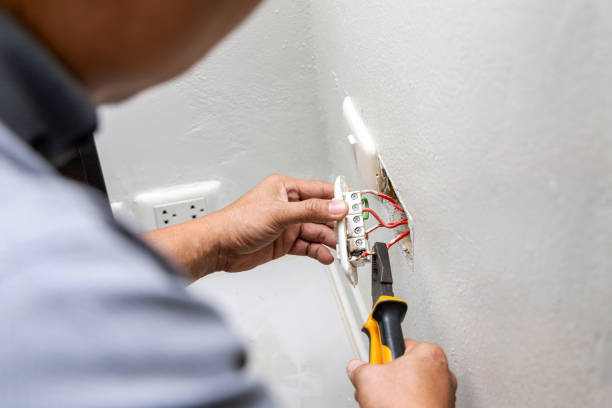 Best Electrician Near Me  in Springfield, OR